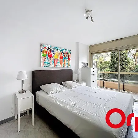 Superbe 2 Pieces Avec Clim, Parking Et Wifi Apartamento